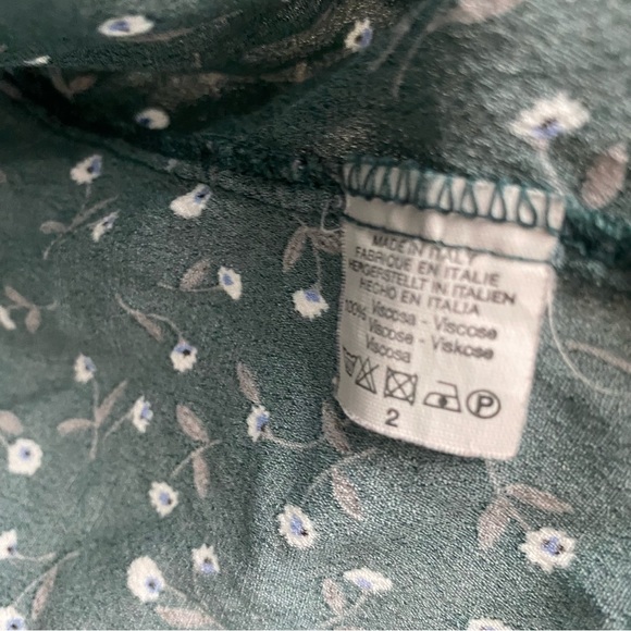 Brandy Melville crop teal green floral vneck coco - Picture 7 of 7